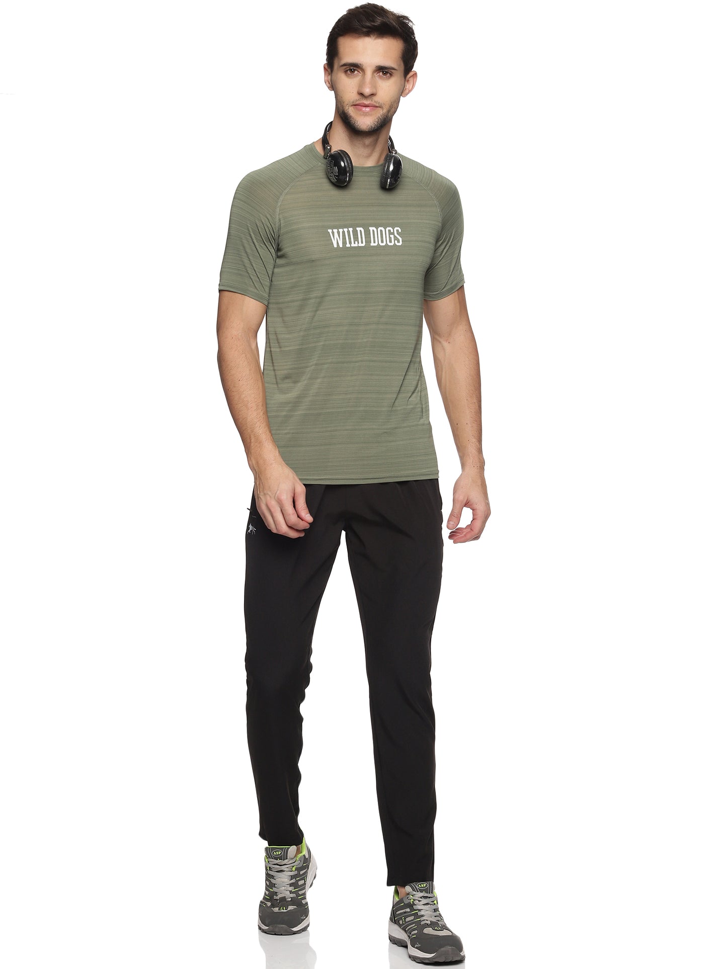 Wild Dogs Men Green Textured Round neck T-shirt