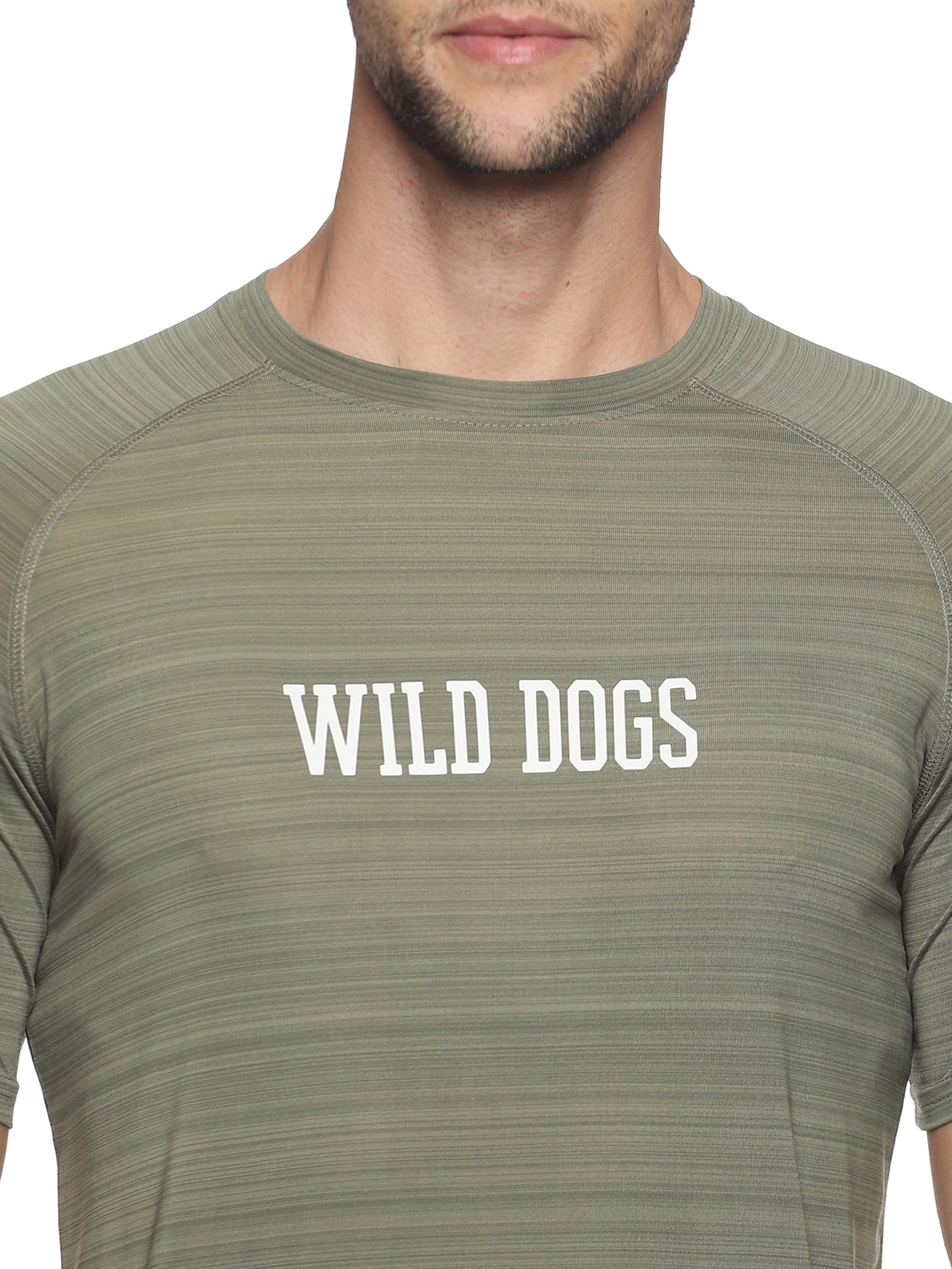 Wild Dogs Men Green Textured Round neck T-shirt