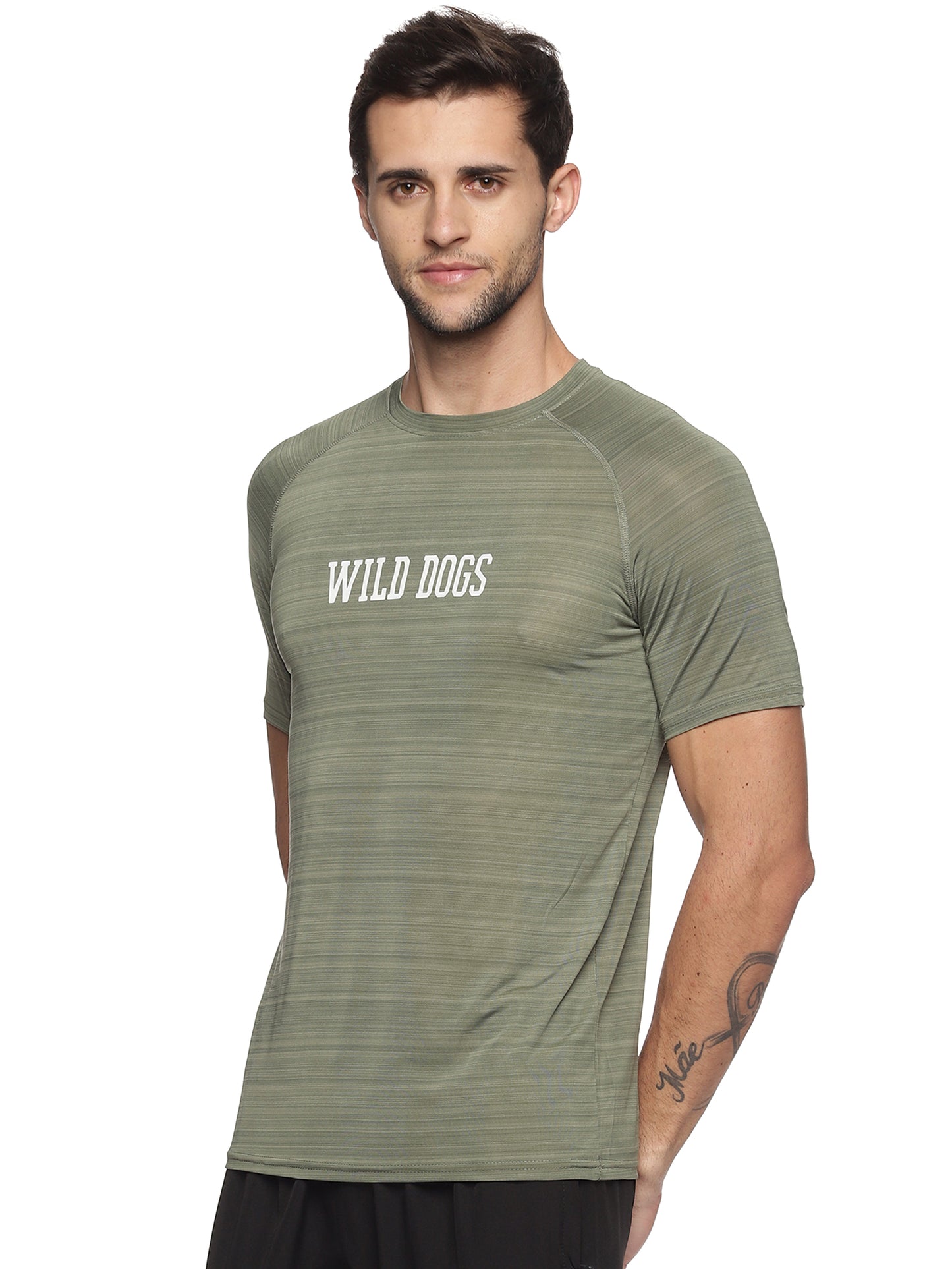 Wild Dogs Men Green Textured Round neck T-shirt