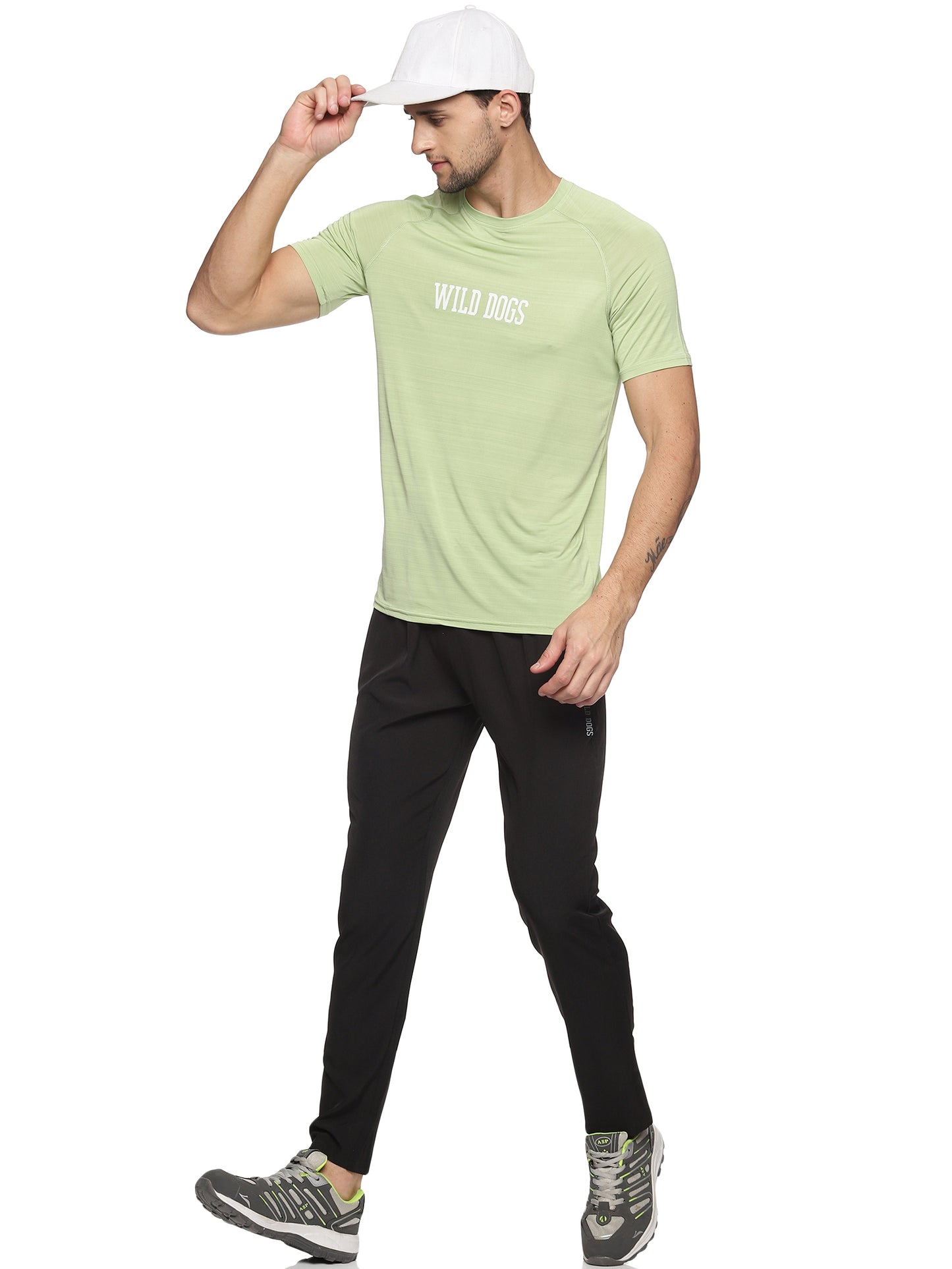Wild Dogs Men Pista Textured Round neck T-shirt
